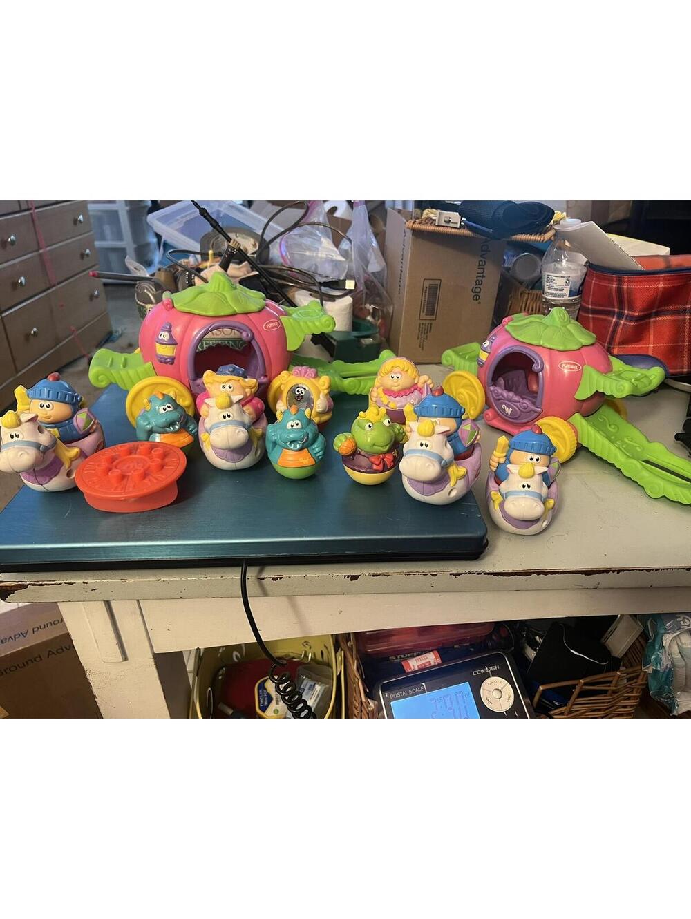 Hasbro Playskool Weebles Vintage Castle Playset with Figures